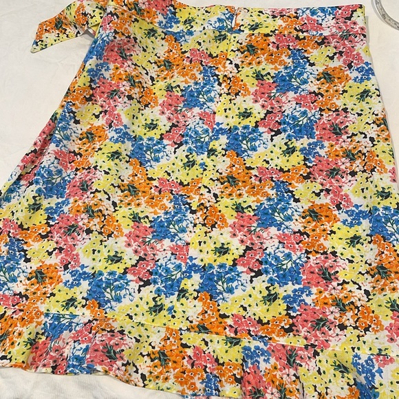 Ann Taylor LOFT | Yellow Pink Floral Faux Wrap Skirt Sz 4 - Picture 5 of 10
